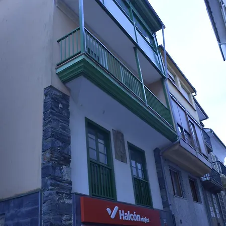 Cambaral 1e Apartment